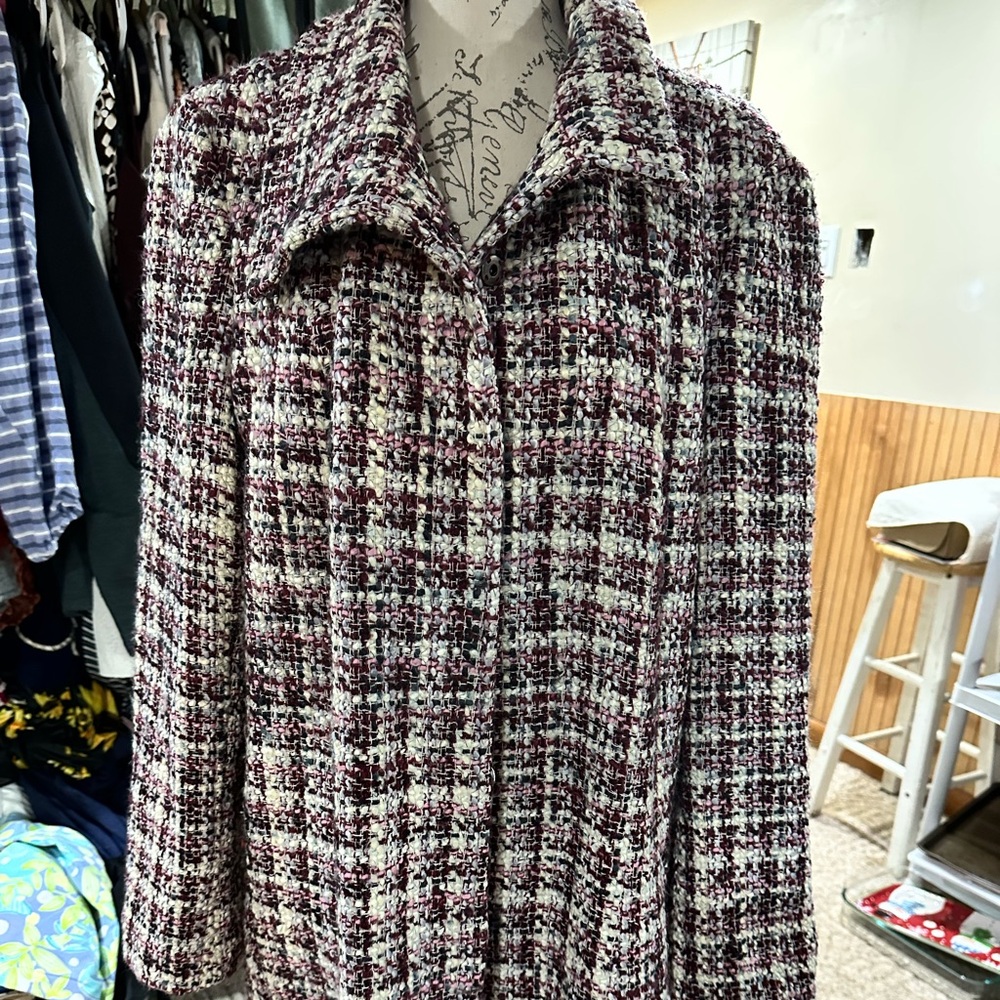 209 W tweed coat